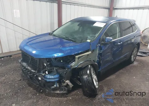 2022 Ford Edge Titanium z USA, uszkodzony, nr VIN 2FMPK4K9XNBA39983